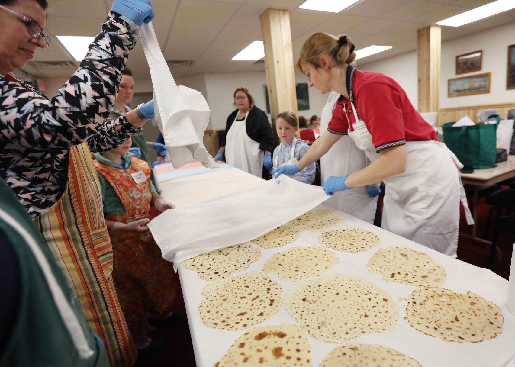 Lefse baking class